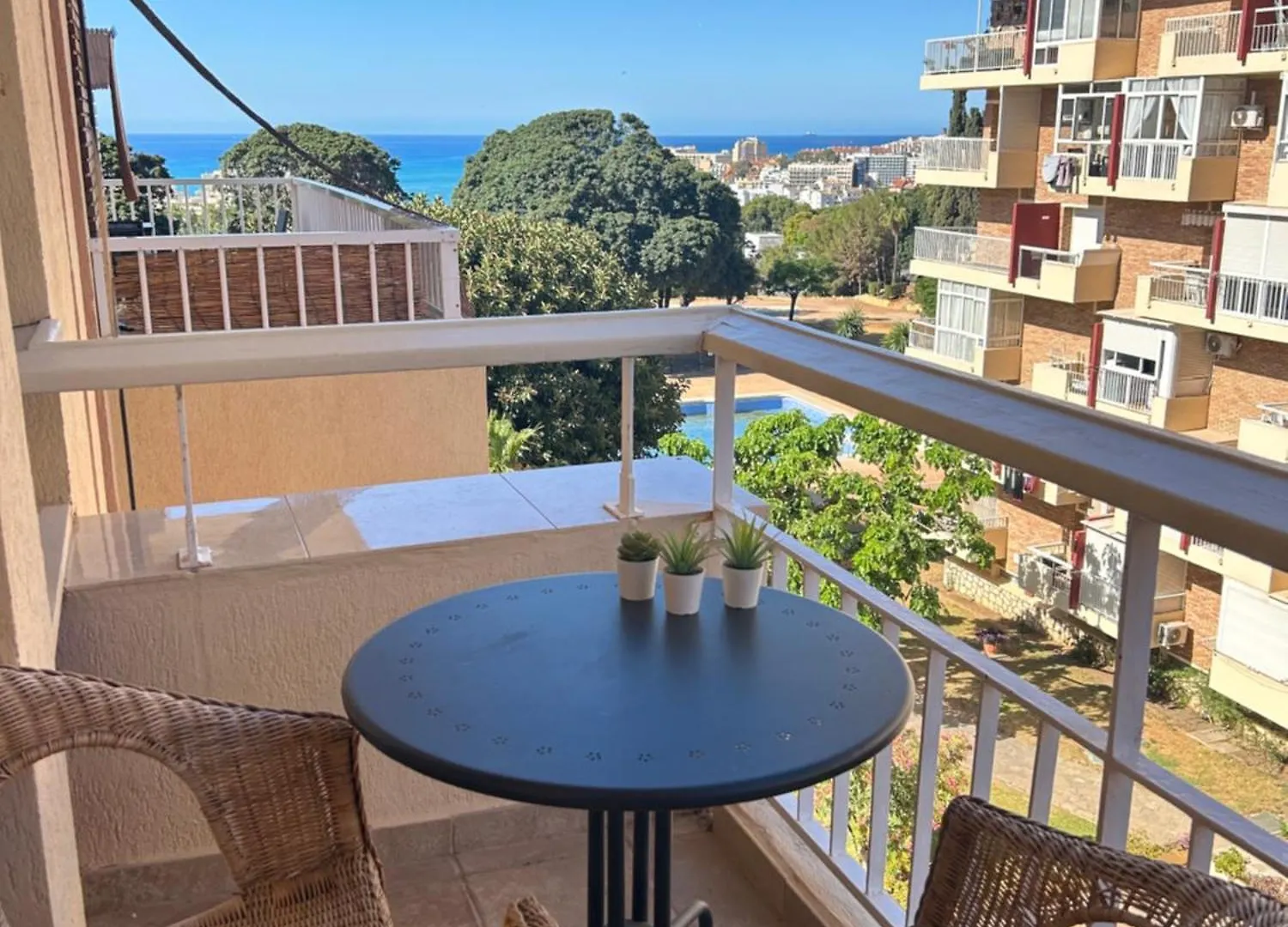 Cozy Apartment - Terrace And Pools Benalmádena